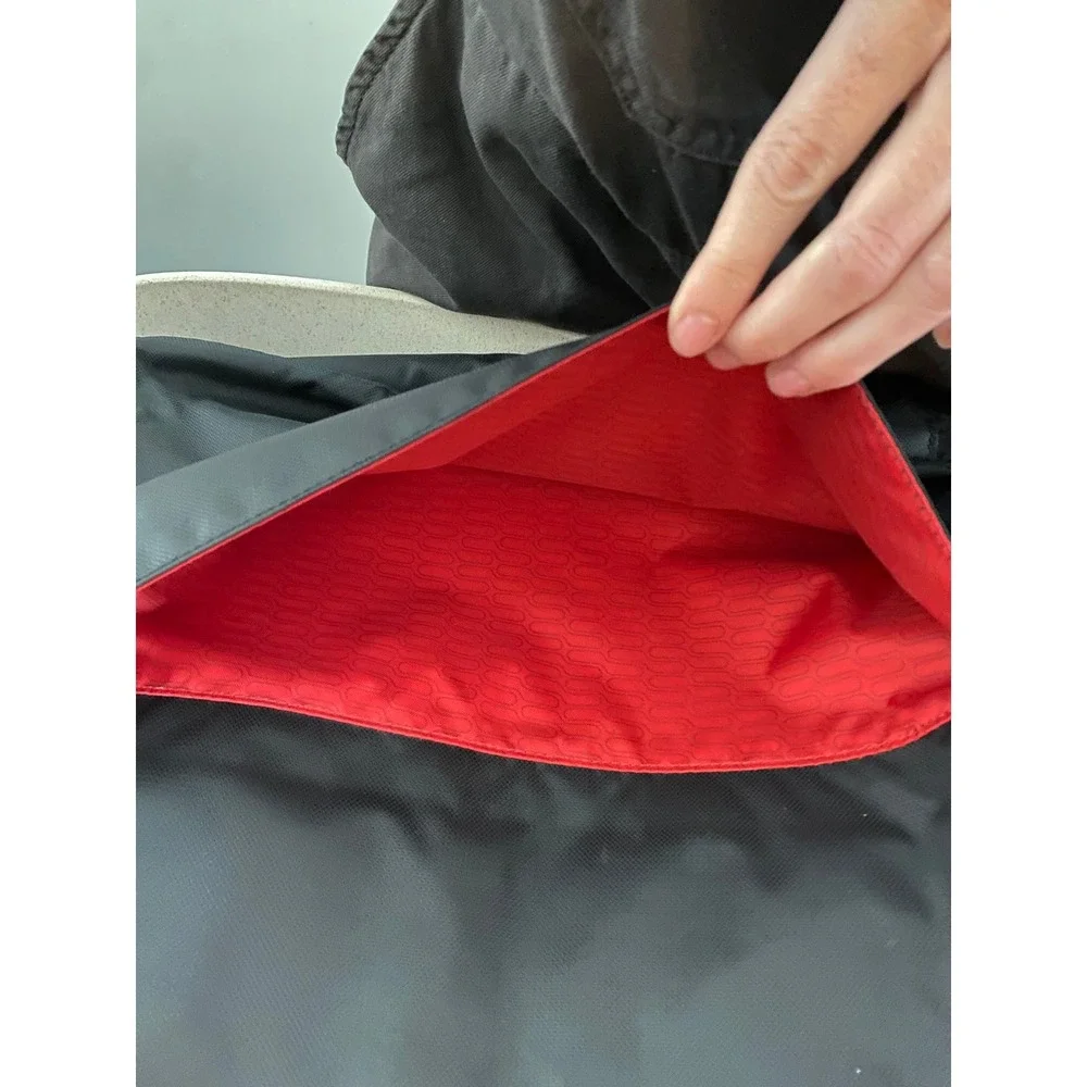 Tumi Tech Messenger Bag Black Red Lining Ballistic Nylon Laptop Crossbody 5114D